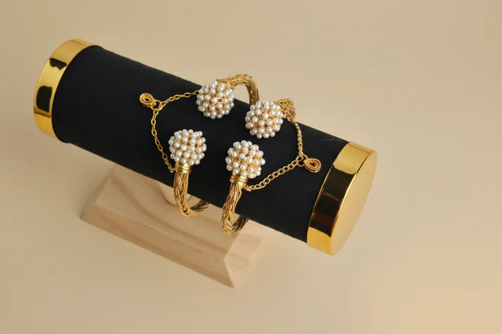 Luxury Pearl & Gold - Bangle Set Of 2