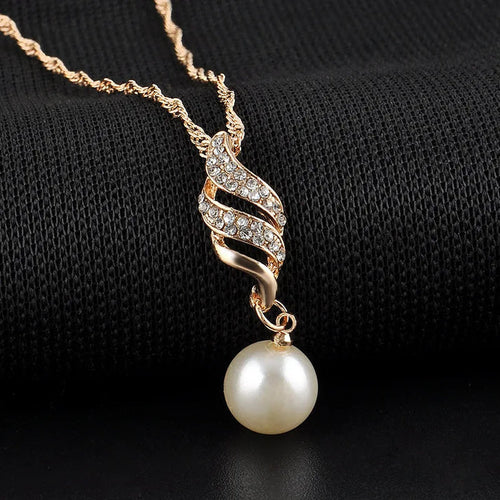 Classy Gold Pearl & Diamond - Jewelry Set