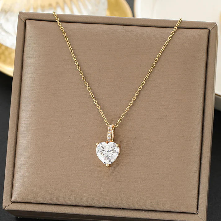 Diamond Heart Gold - Necklace
