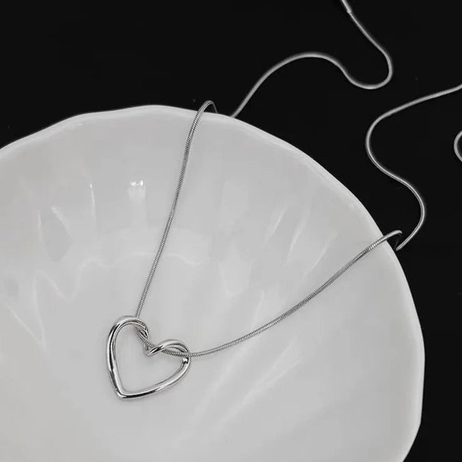 Silver Heart - Necklace Style 2